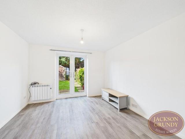 1 bedroom terraced house to rent