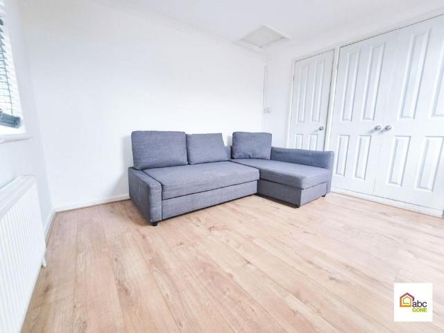 1 bedroom terraced house to rent