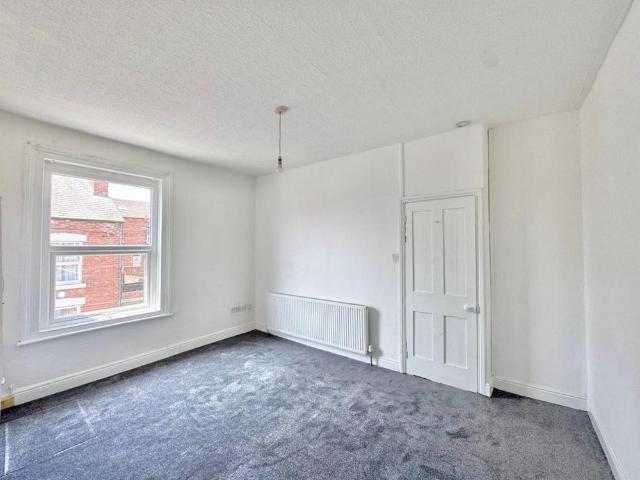 1 bedroom terraced house to rent