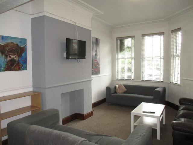 1 bedroom terraced house to rent