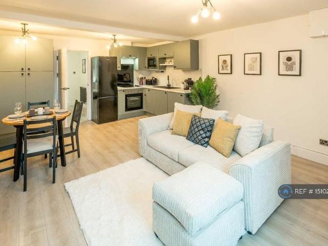 1 bedroom terraced house to rent
