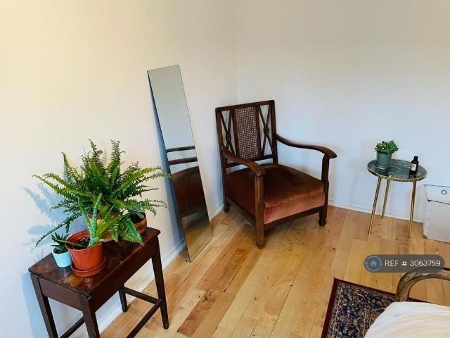 1 bedroom terraced house to rent