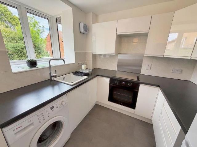 1 bedroom terraced house to rent