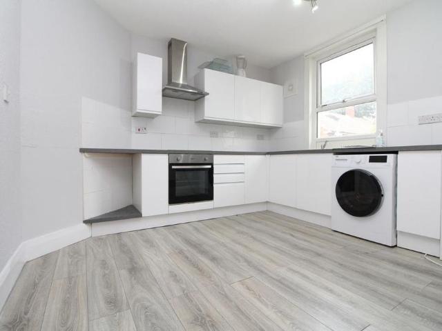 1 bedroom terraced house to rent