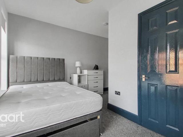 1 bedroom terraced house to rent