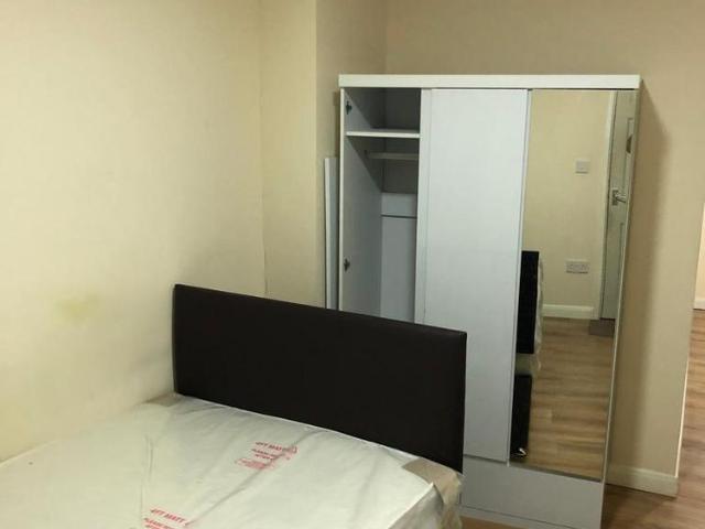 1 bedroom terraced house to rent