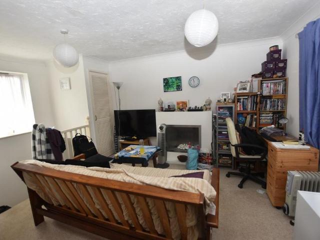 1 bedroom terraced house to rent