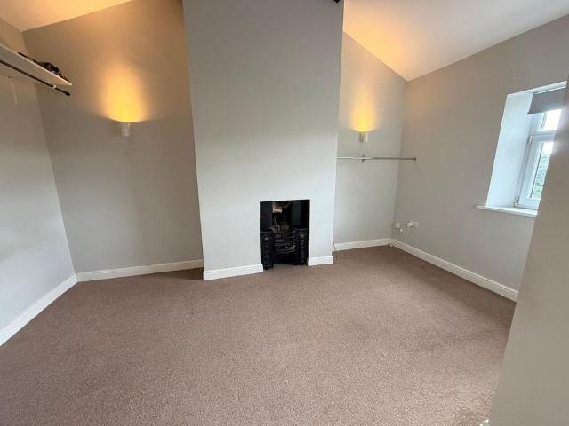 1 bedroom terraced house to rent