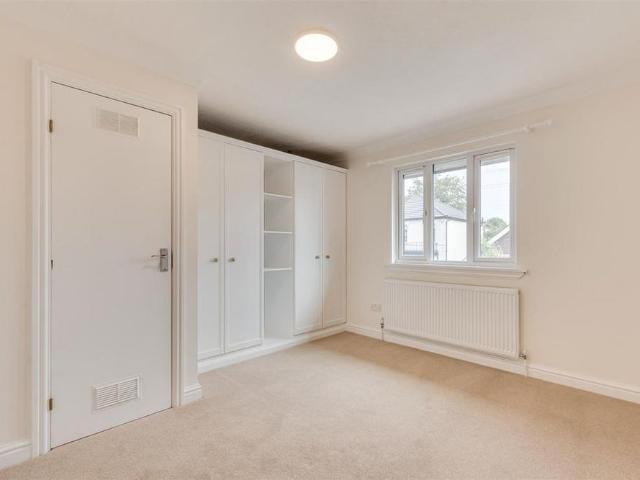 1 bedroom terraced house to rent
