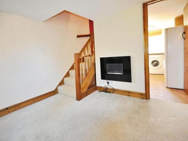 1 bedroom terraced house to rent
