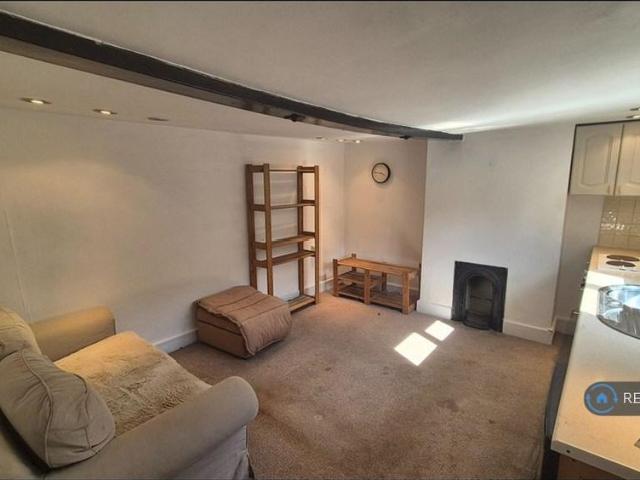 1 bedroom terraced house to rent