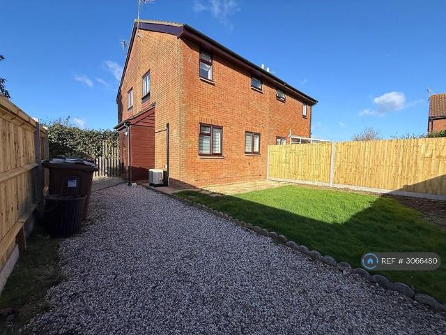 1 bedroom terraced house to rent