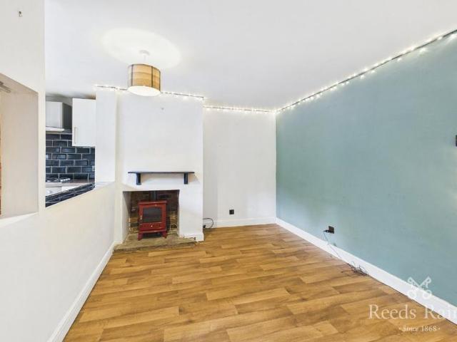 1 bedroom terraced house to rent