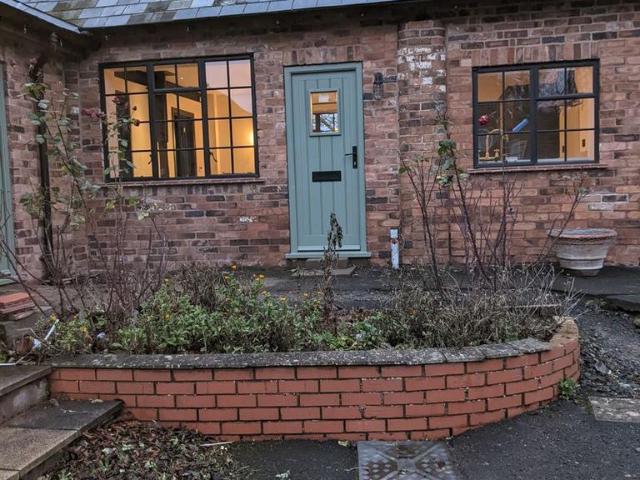 1 bedroom terraced house to rent