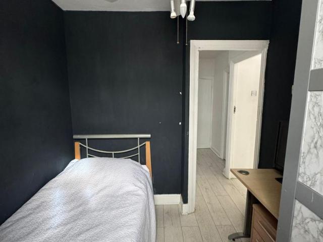 1 bedroom terraced house to rent