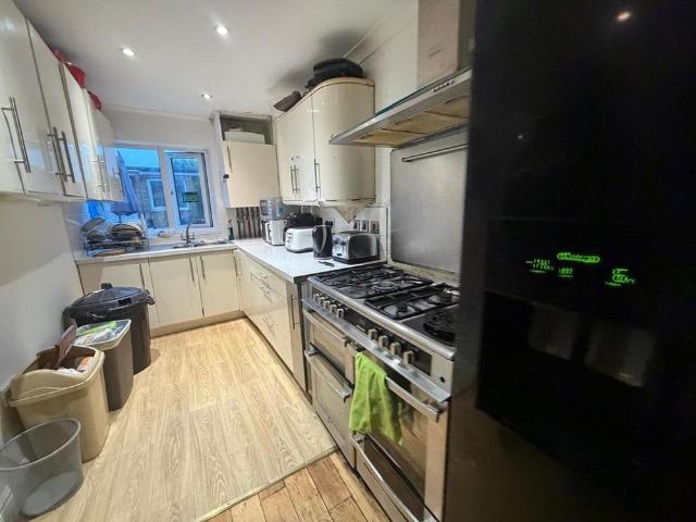 1 bedroom terraced house to rent