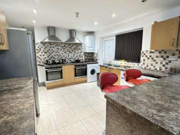 1 bedroom terraced house to rent