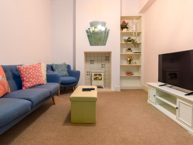 1 bedroom terraced house to rent