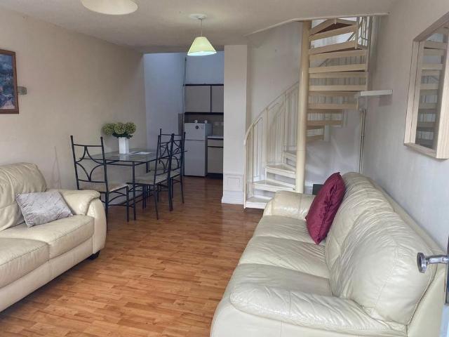 1 bedroom terraced house to rent