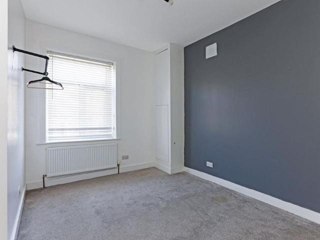1 bedroom terraced house to rent