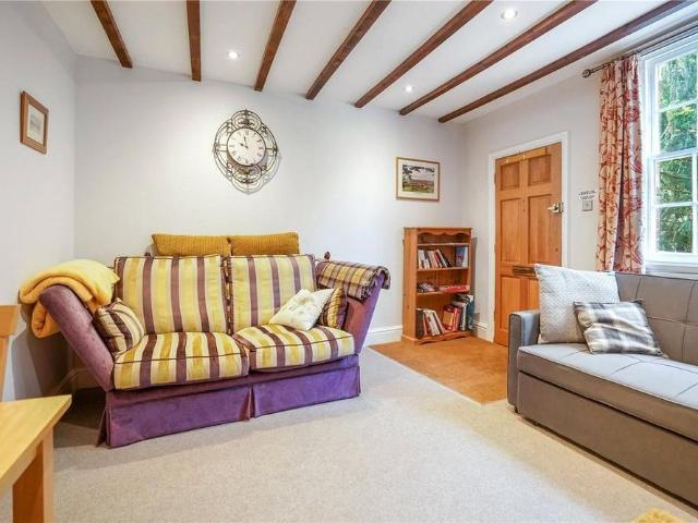 1 bedroom terraced house to rent