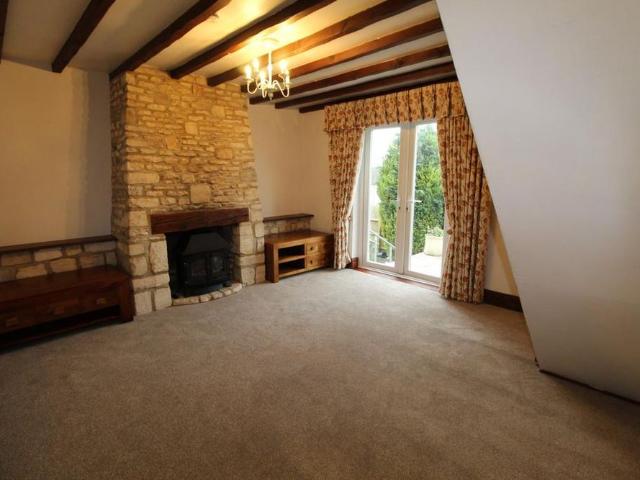 1 bedroom terraced house to rent