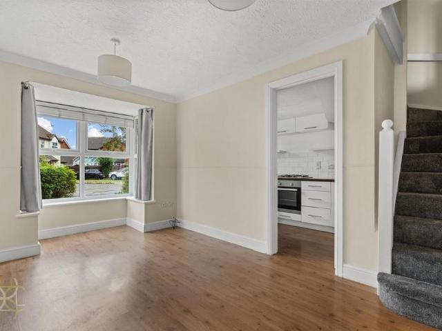 1 bedroom terraced house to rent