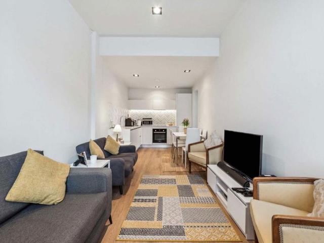 1 bedroom terraced house to rent