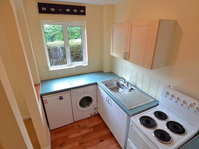 1 Bedroom Terraced House To Rent In Wilsdon Way, Kidlington, Oxon, OX5