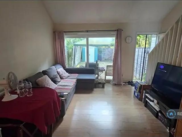 1 Bedroom Terraced House To Rent In Colne, Milton Keynes, MK6