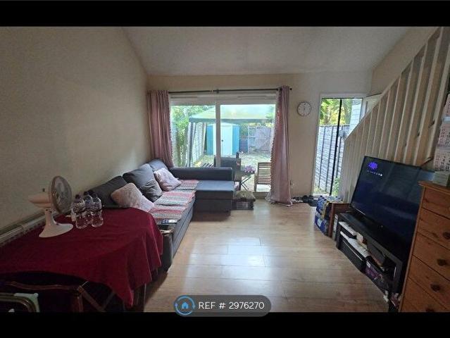 1 Bedroom Terraced House To Rent In Colne, Milton Keynes, MK6