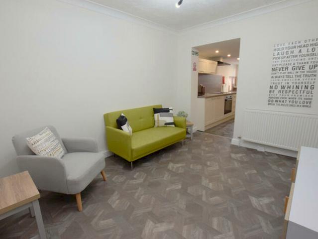 1 Bedroom Terraced House To Rent In Denmark Road, Northampton, NN1