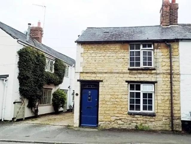 1 Bedroom Terraced House To Rent In High Street, Greens Norton, Towcester, NN12