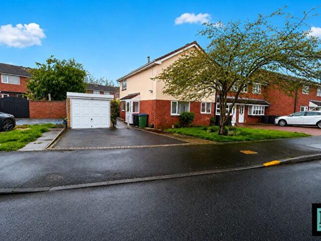 1 Bedroom Terraced House To Rent In Sorrel Drive, Kingsbury, B78