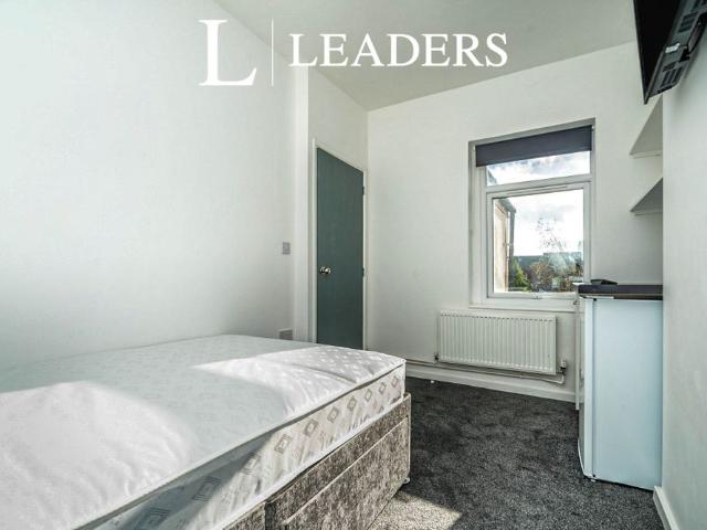 1 bedroom terraced to rent Oxford Street, Coalville, LE67