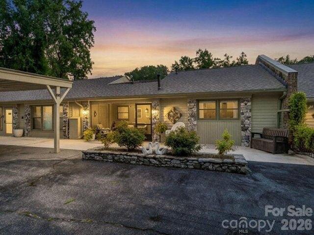 1 bedroom, Tryon NC 28782 104909228