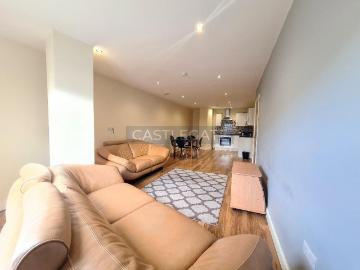 1 bedroom triplex to rent