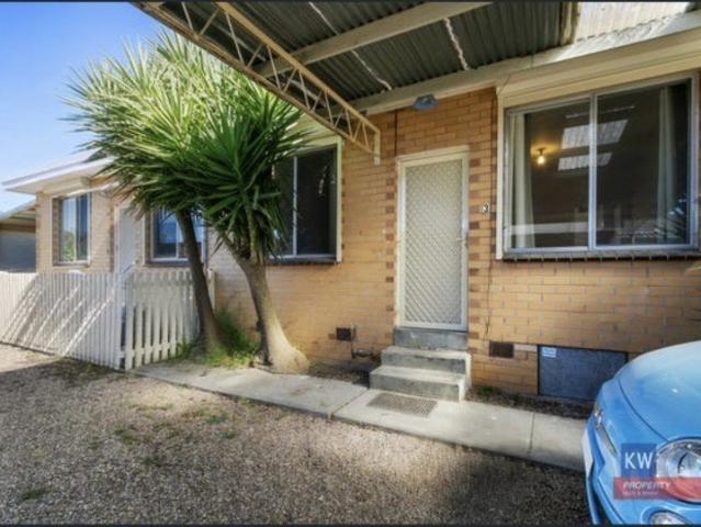 1 BEDROOM UNIT