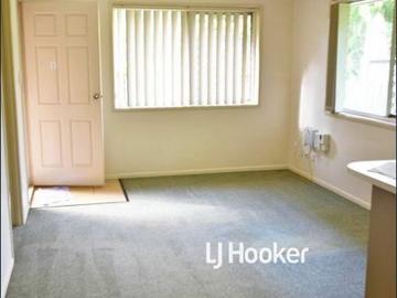 1 Bedroom unit with a yard space
