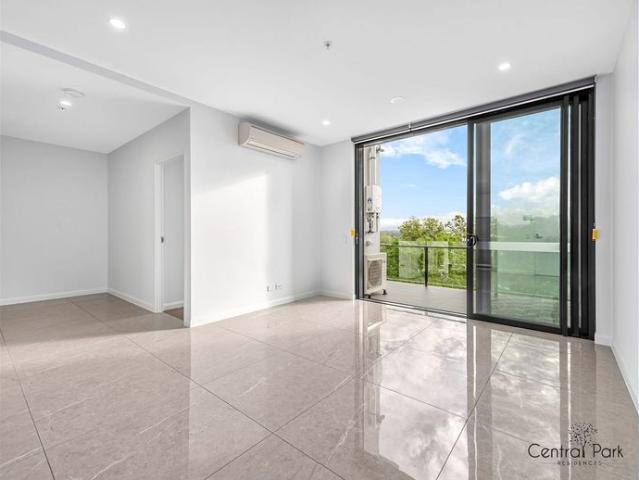 1 bedroom unit with beautiful park view