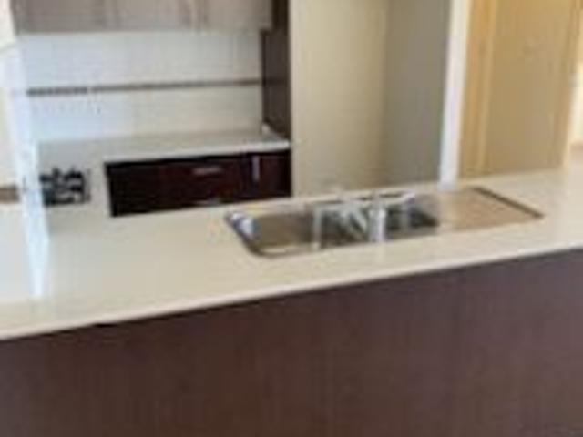 1 BEDROOM UNIT CLOSE TO STATION!