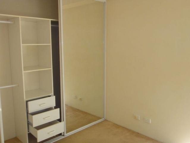 1 BEDROOM UNIT. CLOSE TO STATION