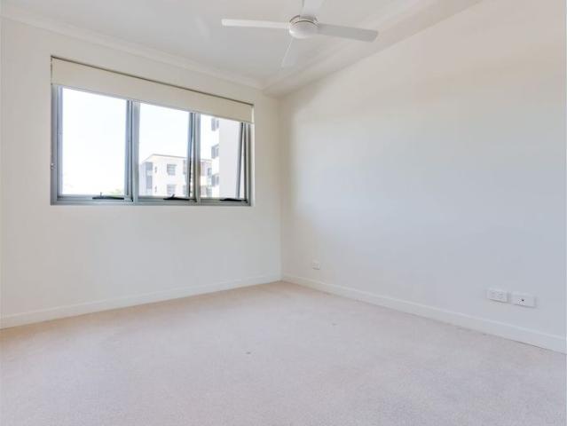 1 Bedroom Unit in beautiful Riverpoint Apartments