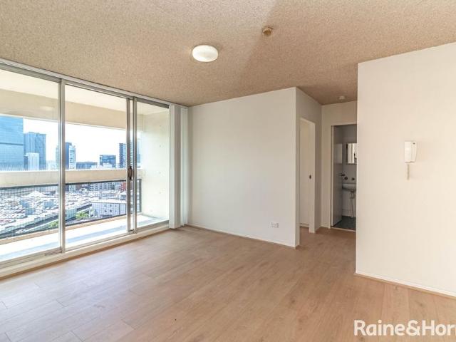 1 Bedroom Unit In Great Location!