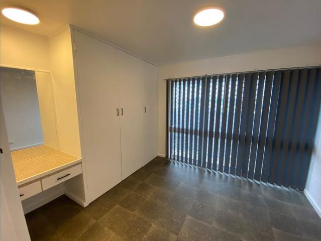 1 Bedroom Unit in Super Convenient Barney Point Location