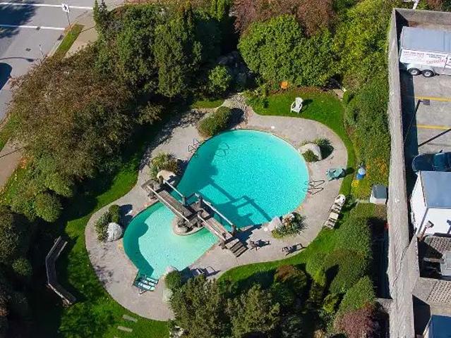 1 BEDROOM UNIT ON BEACH AVENUE — 1504