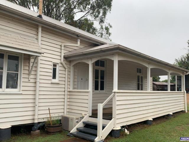 1 Bedroom Unit short walk to town