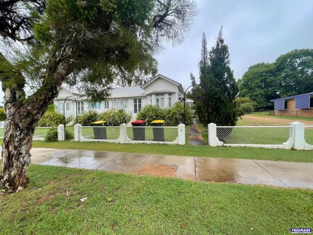 1 Bedroom Unit short walk to town
