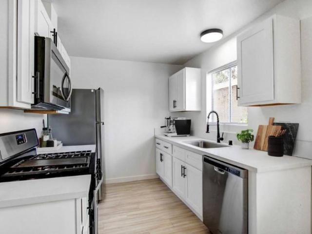 1 bedroom, Ventura CA 93003 104927424