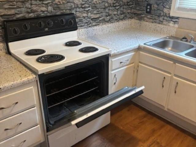1 bedroom, Yadkinville NC 27055 105502647